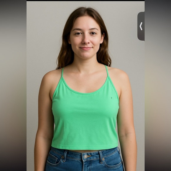NWT American Eagle Outfitters Green Fitted Crop Camisole - Picture 1 of 6